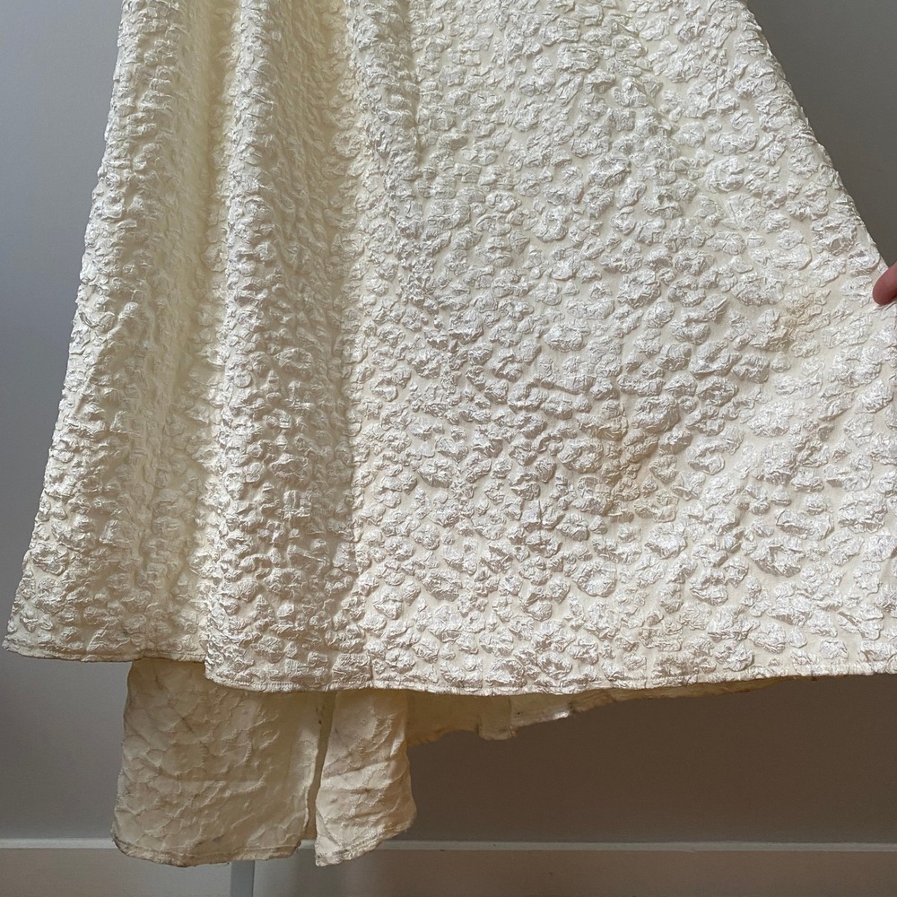 VTG S/M Cream Maxi Dress Puff Sleeve Empire Waist Textured Cloque Gown - Picture 3 of 6